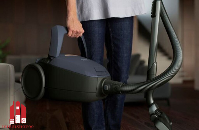 جاروبرقی آاگ VX82-1-5DB